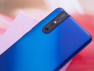 硬汉视频APP官网下载真空硬汉视频黄色版厂家携手客户手机镜头框生产定制硬汉视频APP污二维码